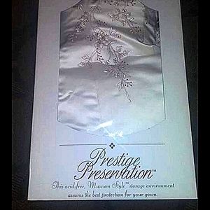 Brand New Wedding Dress. Designed Hand Made. Size 8-10.